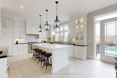 Photo 7 at 24 Bluff Trail, Nobleton, King