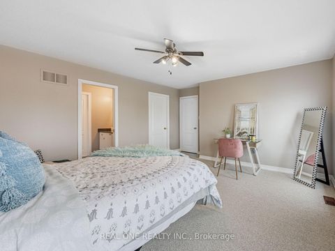 Photo 32 at 51 Hanson Crescent, Brooklin, Whitby