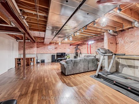 Photo 39 at 51 Hanson Crescent, Brooklin, Whitby