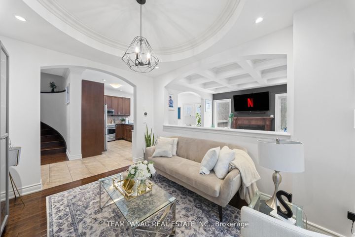 Photo 12 at 87 Haviland Circle, Wellington, Brampton