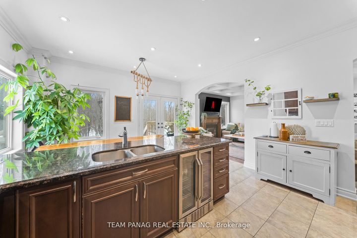 Photo 15 at 87 Haviland Circle, Wellington, Brampton