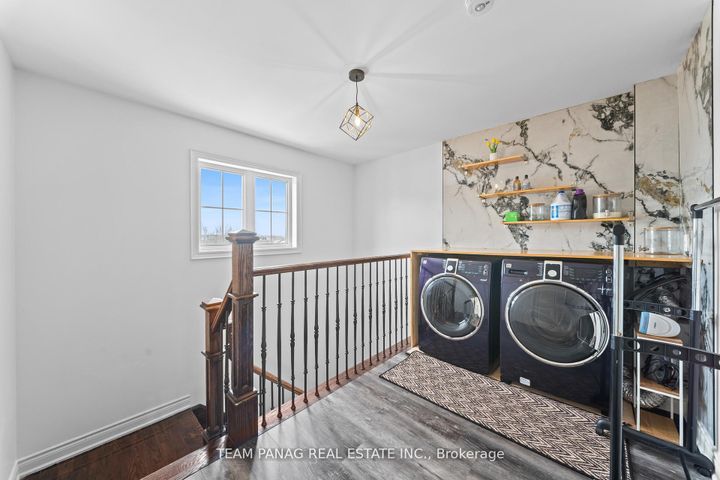 Photo 31 at 87 Haviland Circle, Wellington, Brampton