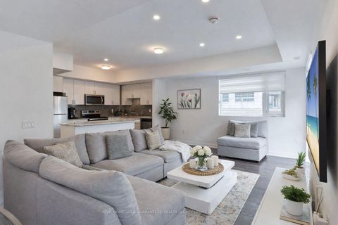 Photo 8 at 803 - 5279 Highway 7 Road, Vaughan Grove, Vaughan