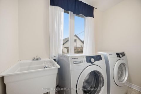 Photo 22 at 151 Perth Avenue, Junction, Toronto