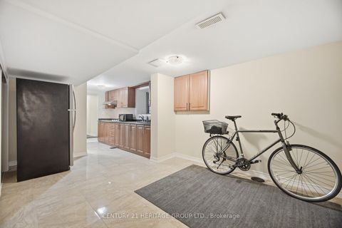 Photo 24 at 151 Perth Avenue, Junction, Toronto