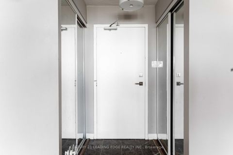 Photo 6 at 1510 - 120 Dundalk Drive, Dorset Park, Toronto