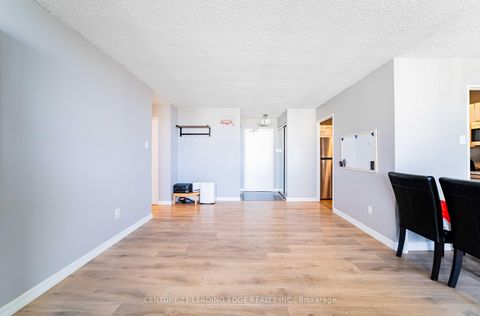 Photo 9 at 1510 - 120 Dundalk Drive, Dorset Park, Toronto