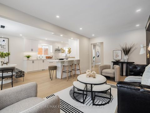 Photo 5 at 69 Baroness Crescent, Don Valley Village, Toronto