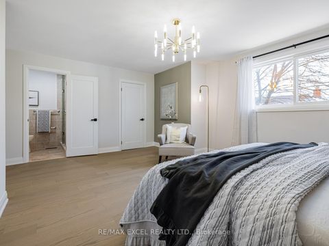 Photo 21 at 69 Baroness Crescent, Don Valley Village, Toronto