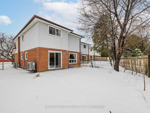 Photo 32 at 69 Baroness Crescent, Don Valley Village, Toronto