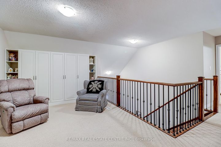 Photo 24 at 3 Alamode Road, Wellington, Brampton