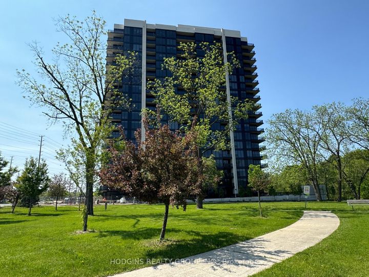 Photo 1 at 1714 - 1035 Southdown Road, Clarkson, Mississauga
