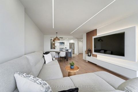 Photo 1 at 712 - 7420 Bathurst Street, Brownridge, Vaughan