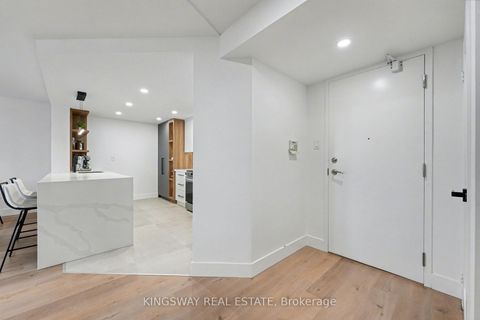 Photo 12 at 712 - 7420 Bathurst Street, Brownridge, Vaughan