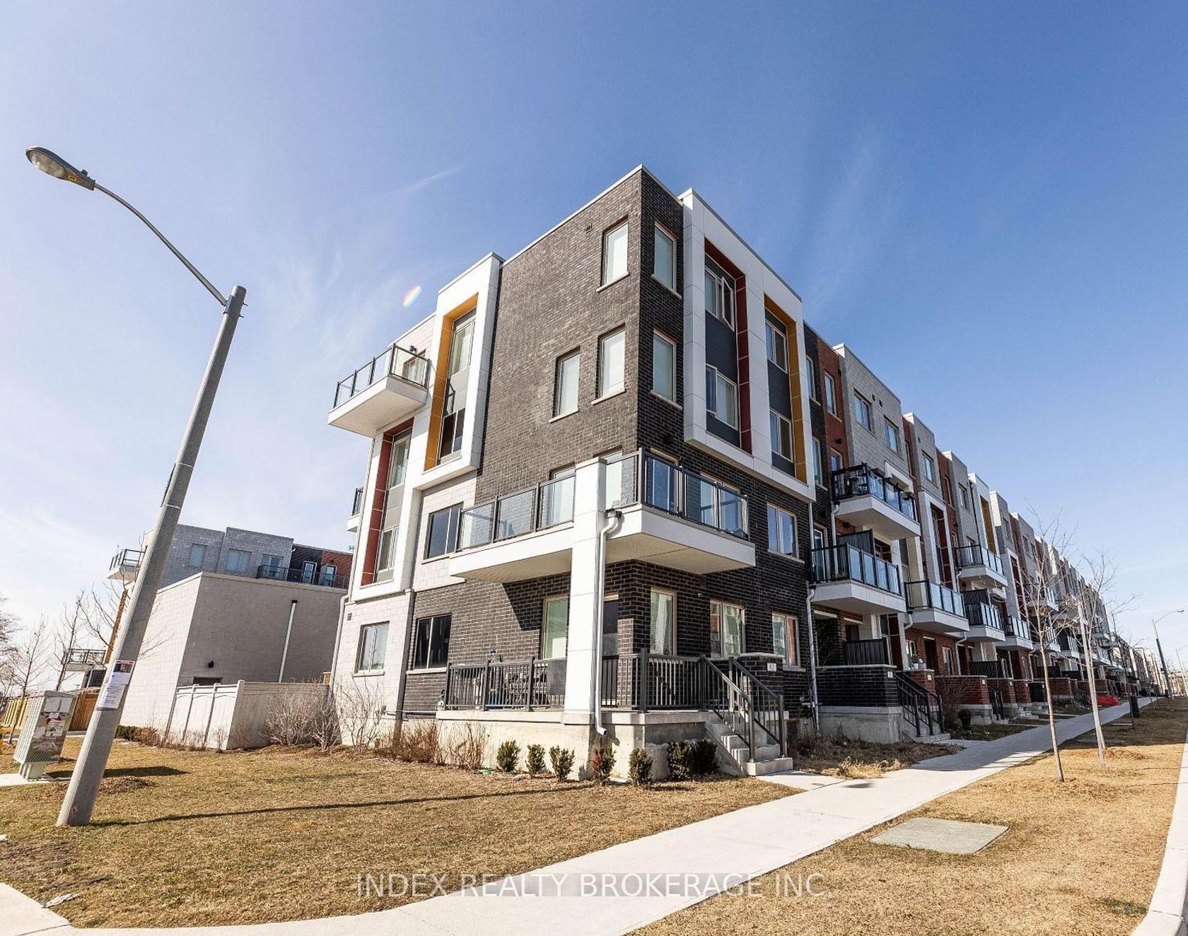 82 William Duncan Road, CFB, Toronto 