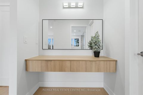 Photo 21 at 11 Bentley Drive, Queensway, Toronto