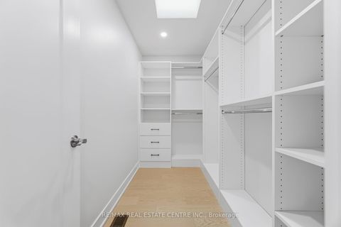 Photo 27 at 11 Bentley Drive, Queensway, Toronto