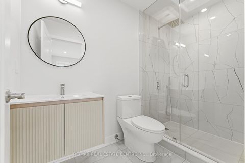 Photo 29 at 11 Bentley Drive, Queensway, Toronto