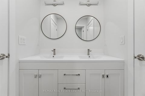 Photo 33 at 11 Bentley Drive, Queensway, Toronto