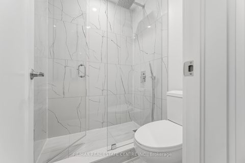 Photo 34 at 11 Bentley Drive, Queensway, Toronto