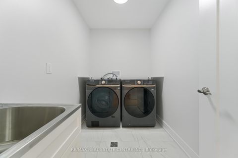 Photo 36 at 11 Bentley Drive, Queensway, Toronto