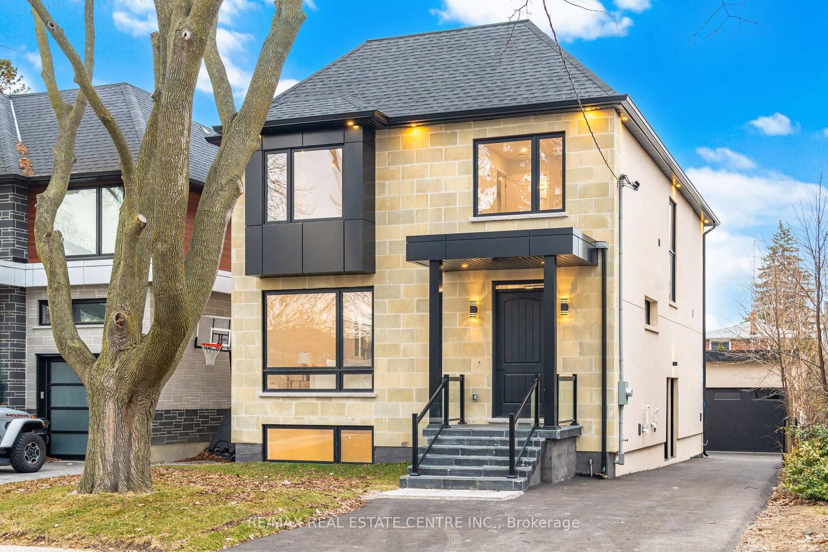 11 Bentley Drive, Queensway, Toronto 