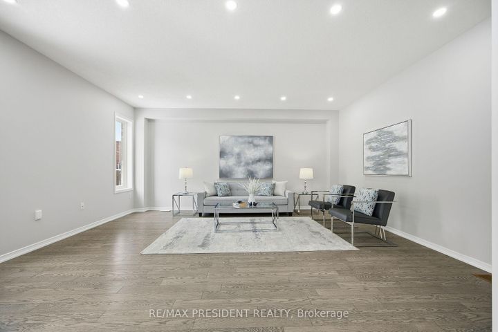 Photo 6 at 584 Remembrance Road, Northwest Brampton, Brampton