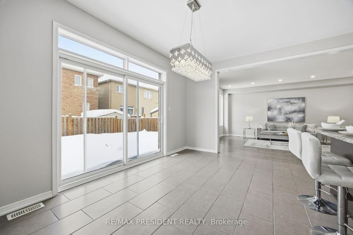 Photo 12 at 584 Remembrance Road, Northwest Brampton, Brampton