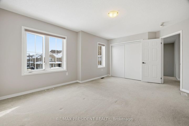 Photo 27 at 584 Remembrance Road, Northwest Brampton, Brampton