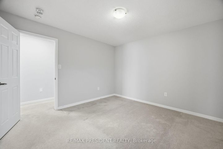 Photo 31 at 584 Remembrance Road, Northwest Brampton, Brampton