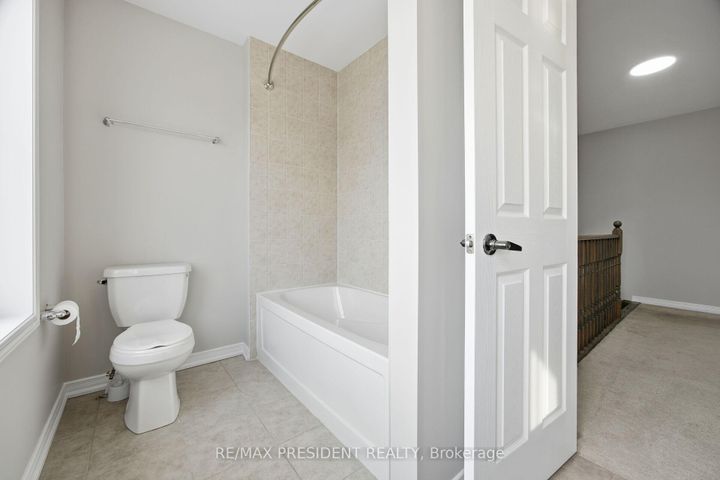 Photo 38 at 584 Remembrance Road, Northwest Brampton, Brampton