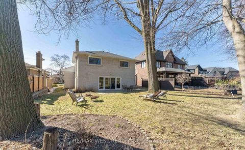 Photo 25 at 28 Braywin Drive N, The Westway, Toronto