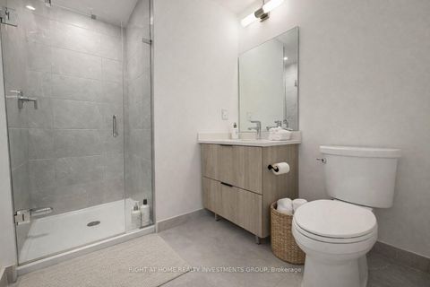 Photo 15 at 714 - 5 Steckley House Lane, Rural Richmond Hill, Richmond Hill