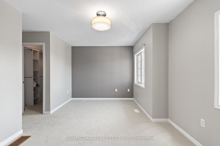 Photo 18 at 5783 Tiz Road, Hurontario, Mississauga