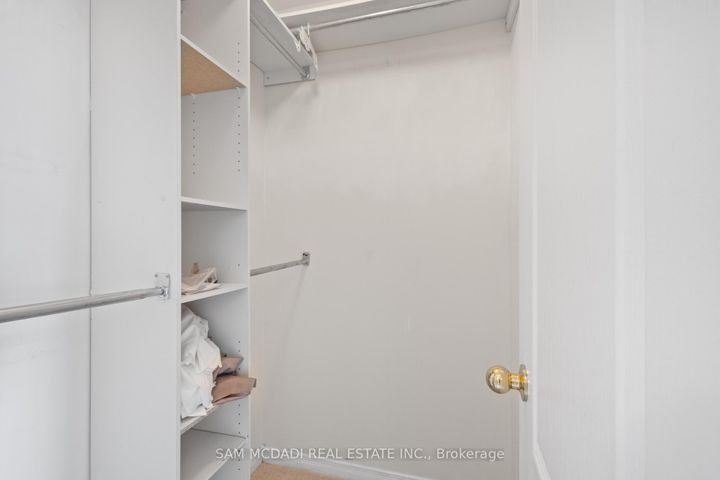 Photo 19 at 5783 Tiz Road, Hurontario, Mississauga