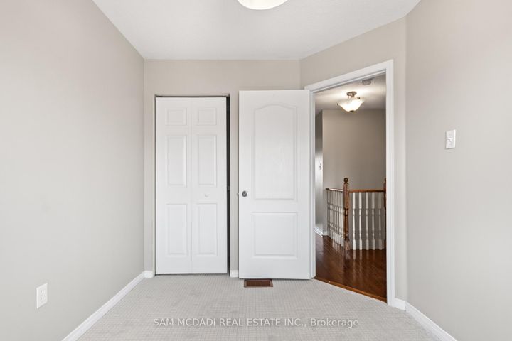 Photo 23 at 5783 Tiz Road, Hurontario, Mississauga