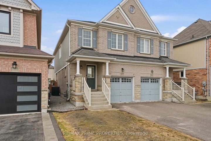 Photo 27 at 157 Meadowhawk Trail, Bradford, Bradford West Gwillimbury