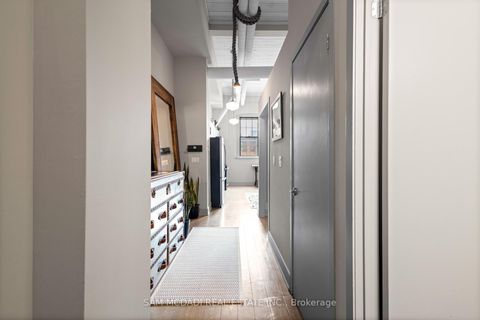 Photo 1 at 204 - 183 Dovercourt Road, Bellwoods, Toronto