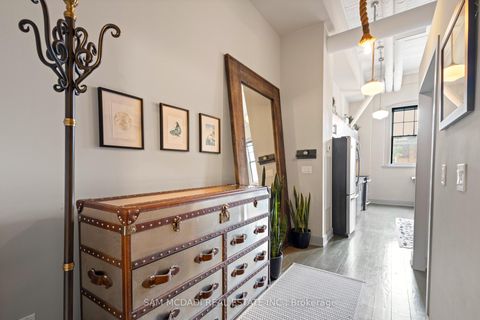 Photo 3 at 204 - 183 Dovercourt Road, Bellwoods, Toronto