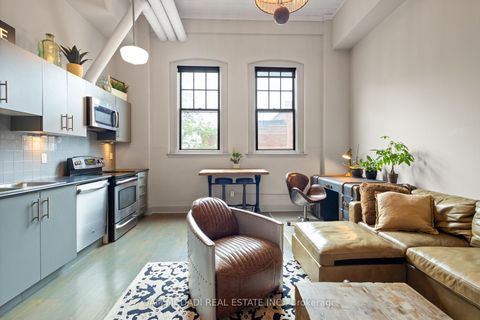 Photo 7 at 204 - 183 Dovercourt Road, Bellwoods, Toronto