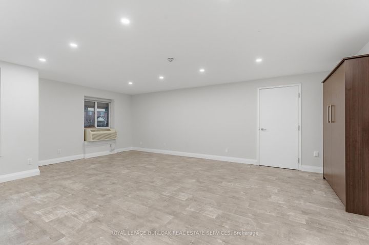 Photo 19 at 312 - 6720 Glen Erin Drive, Meadowvale, Mississauga