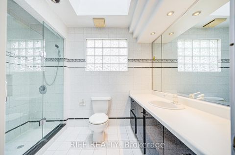 Photo 31 at 17 Bramble Drive, Don Mills, Toronto