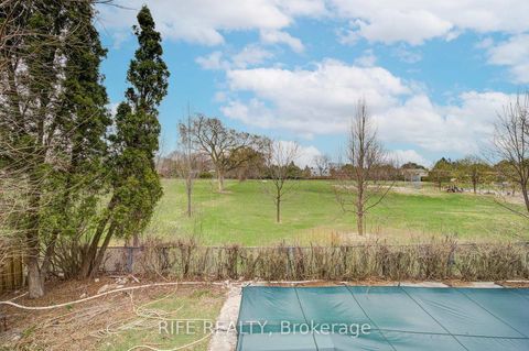 Photo 44 at 17 Bramble Drive, Don Mills, Toronto