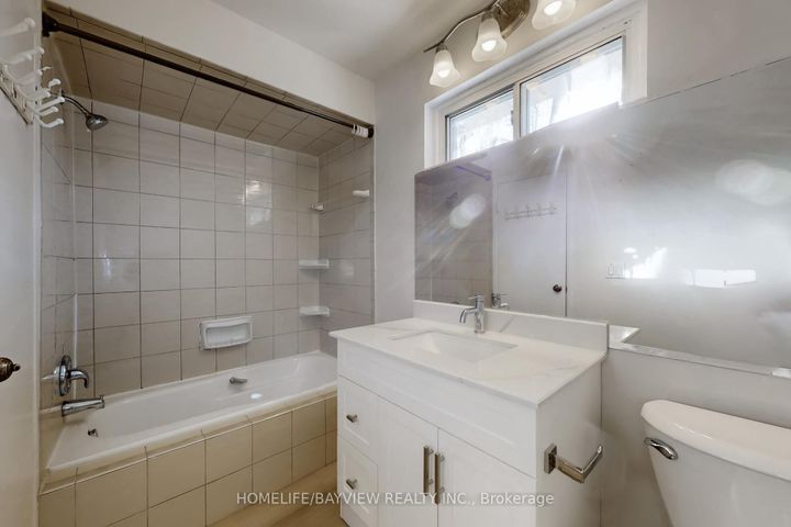 Photo 28 at 22 Marowyne Drive, Don Valley Village, Toronto