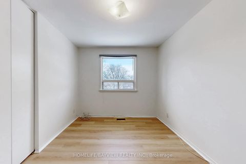 Photo 37 at 22 Marowyne Drive, Don Valley Village, Toronto