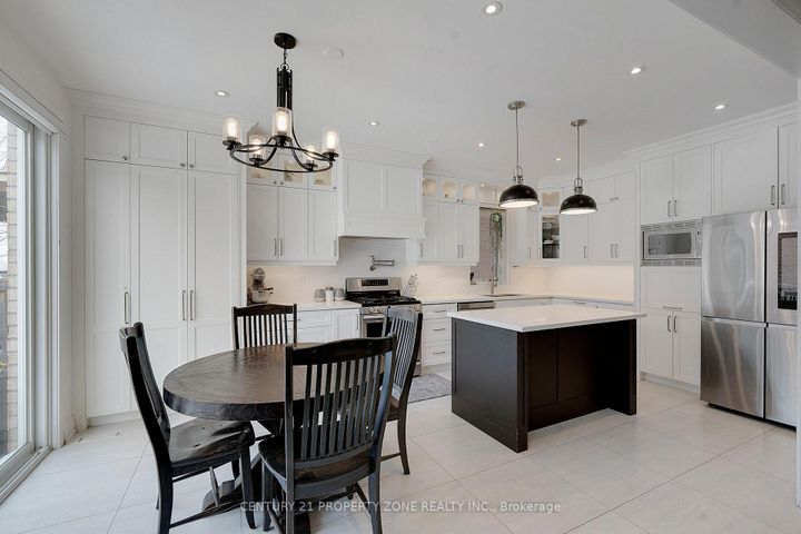 Photo 17 at 48 Gibbs Road, Northwest Brampton, Brampton