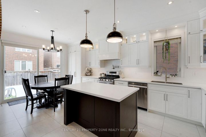 Photo 18 at 48 Gibbs Road, Northwest Brampton, Brampton