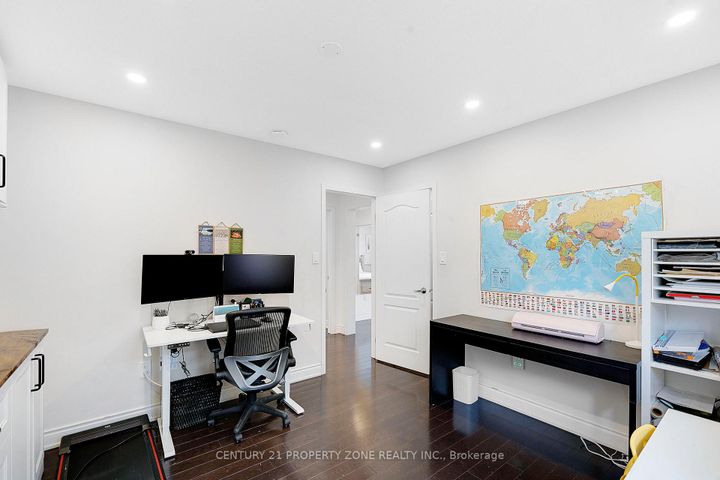 Photo 31 at 48 Gibbs Road, Northwest Brampton, Brampton