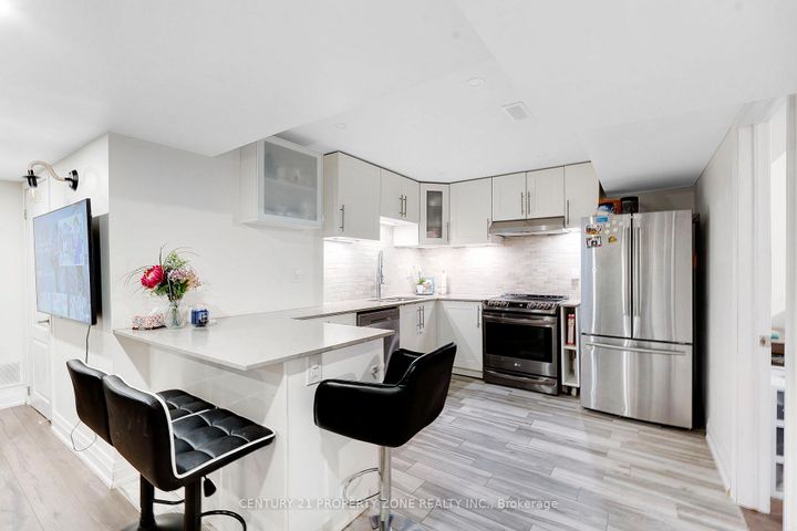 Photo 42 at 48 Gibbs Road, Northwest Brampton, Brampton