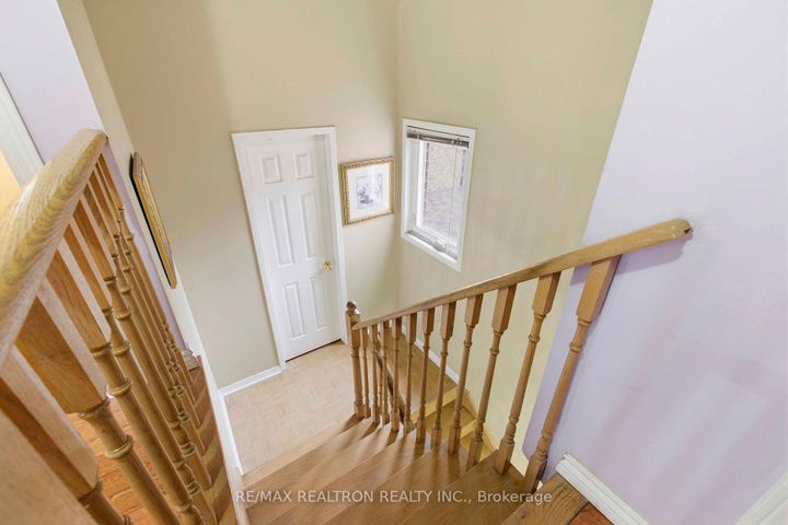 Photo 16 at 68 Lavender Place, East Woodbridge, Vaughan